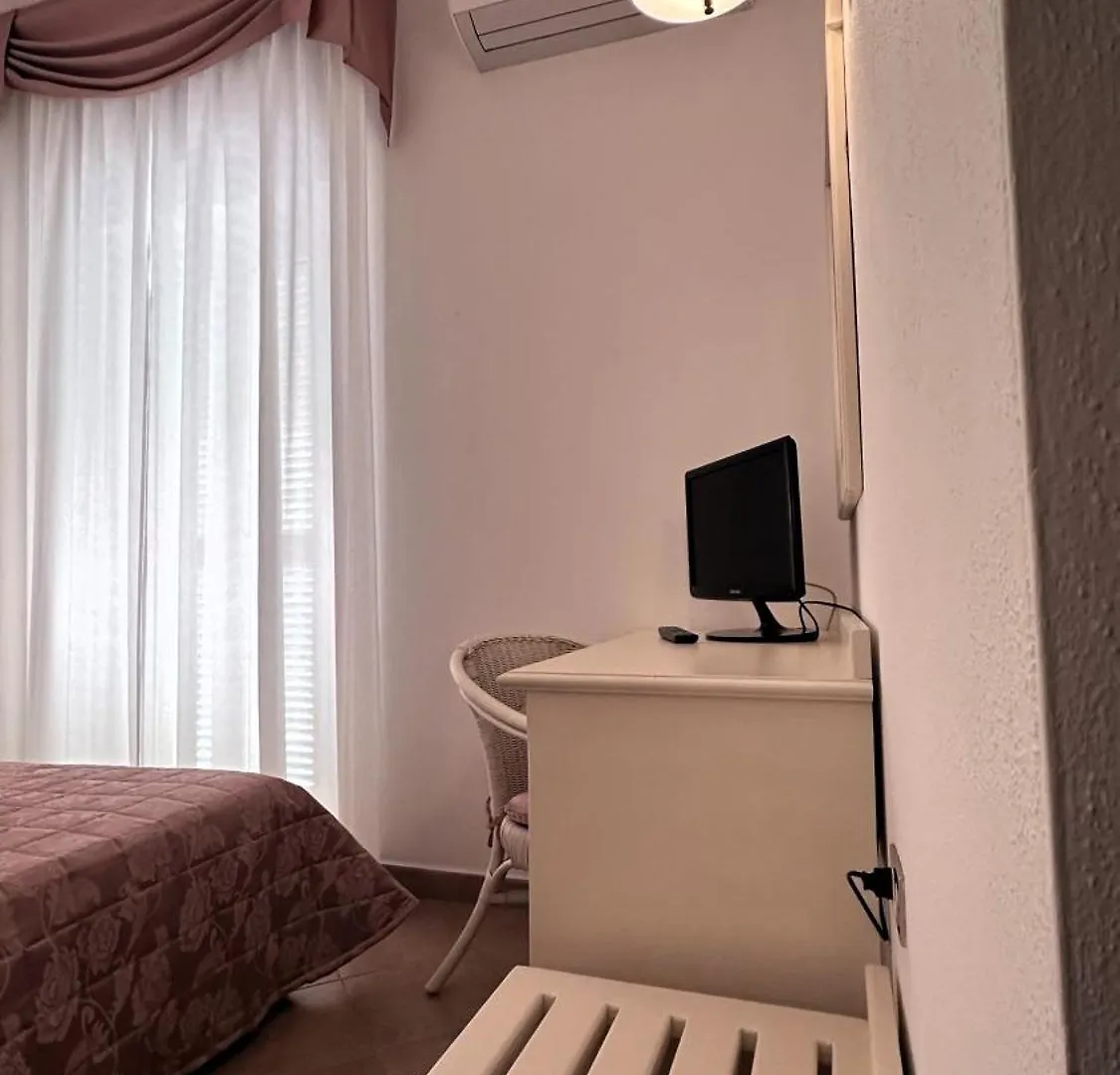 Hotel Terranova Olbia 3*,